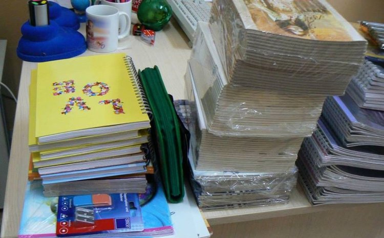 Кампанията "Треска за училище" започва в Димитровград, снимка- "Подари усмивка"