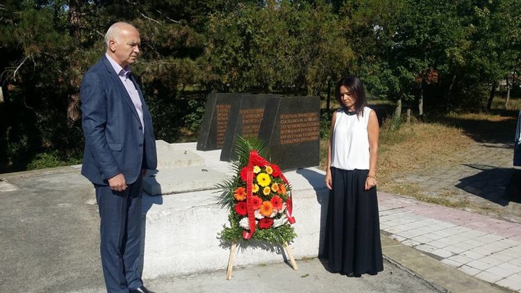 Почетоха Съединението в димитровградския квартал Черноконево