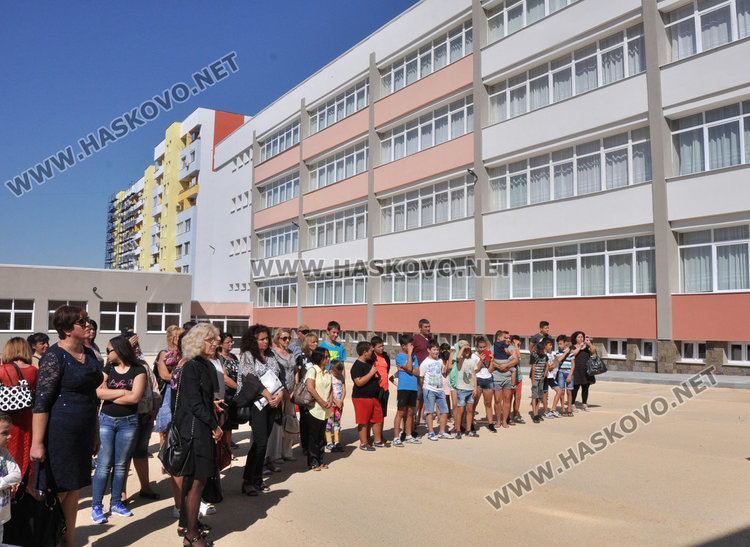 „Шандор Петьофи“ отваря врати с нова паралелка по програмиране