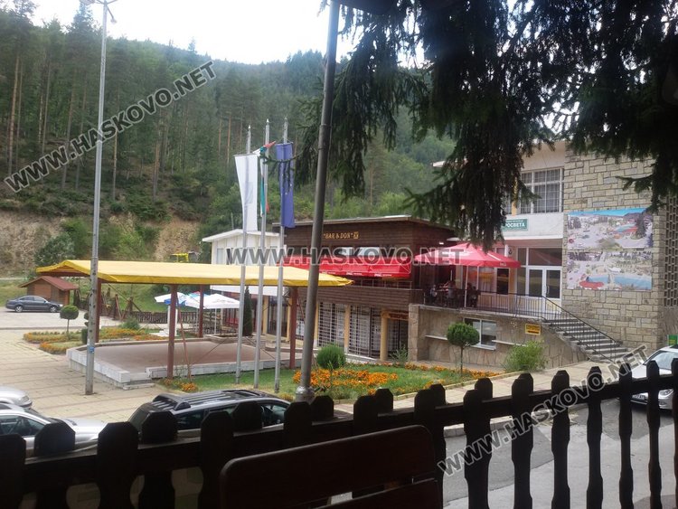 Българите спасиха туристическия сезон в Баните