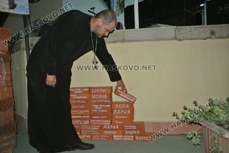 Тони Димитрова, Стефан Диомов и  „Петте сезона” вдигнаха Хасково на крака навръх празника 