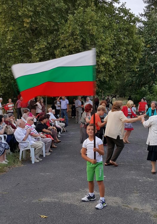    БСП-Кърджали с деветима почетни членове за Девети септември