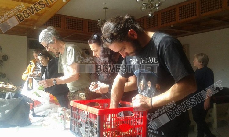 8 килограма гъби забърка в специална чорба шеф Стела Гълъбова