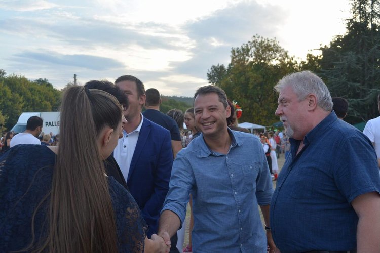 Стотици се събраха на първия фест „На Харамана” в Харманли