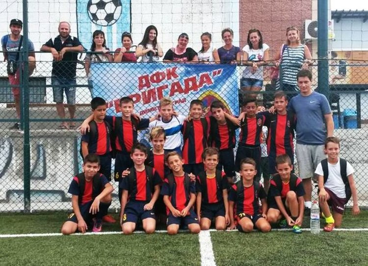Малките футболисти - набор 2007 на ФК "Бригада" -Димитровград направиха силен старт в първенството на БФС
