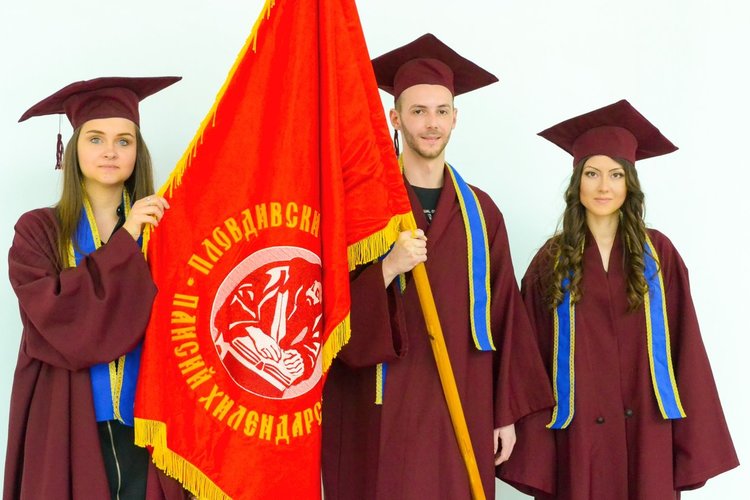 Четири нови магистърски програми за компютърни специалисти открива Пловдивския университет