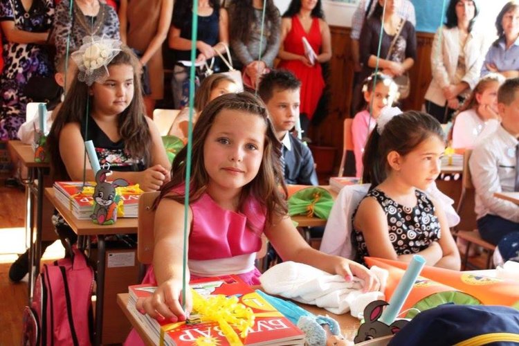 46 първокласници започват новата учебна 2017/2018 година в Ардино