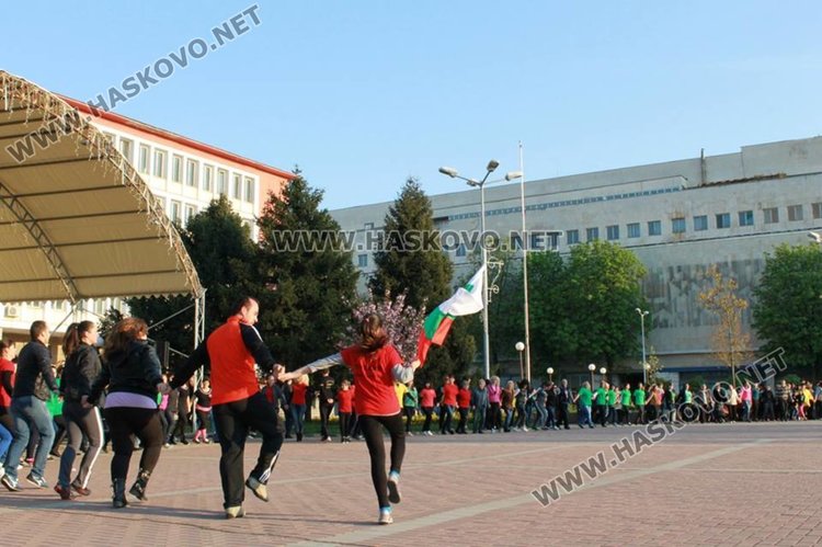 С благотворителна цел ще бъде общоградското хоро в Димитрловград в неделя - 17 септември