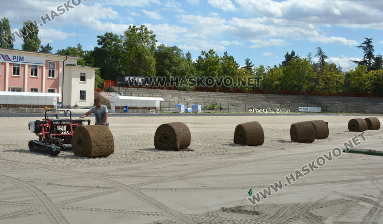 Зачимяват стадион „Хасково“, ремонтът приключва до дни