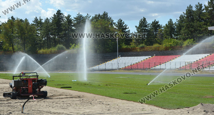 Зачимяват стадион „Хасково“, ремонтът приключва до дни