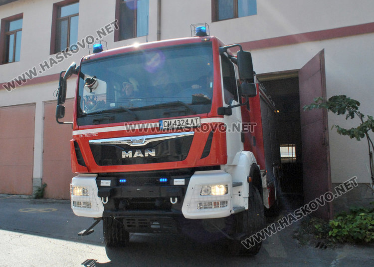 7 пожарникари с грамоти и медали за професионалния празник