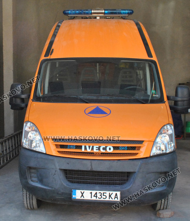 7 пожарникари с грамоти и медали за професионалния празник