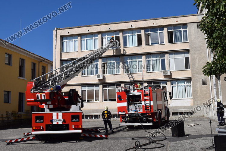 312 пожара са гасили огнеборците на Кърджали от началото на годината