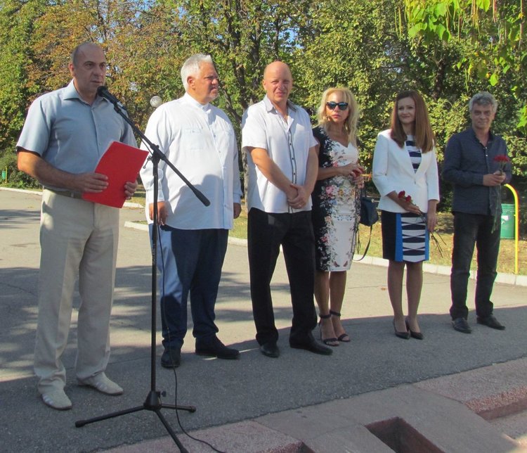 Наградиха богоровци за високи постижения в първия учебен ден