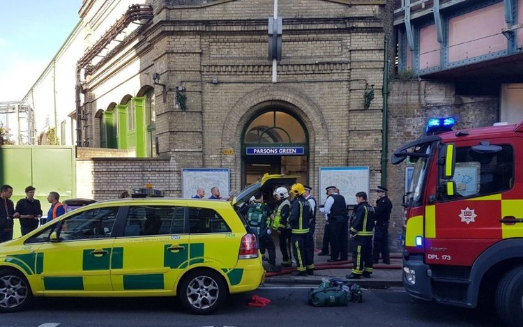 COBRA заседава заради бомбата в лондонското метро