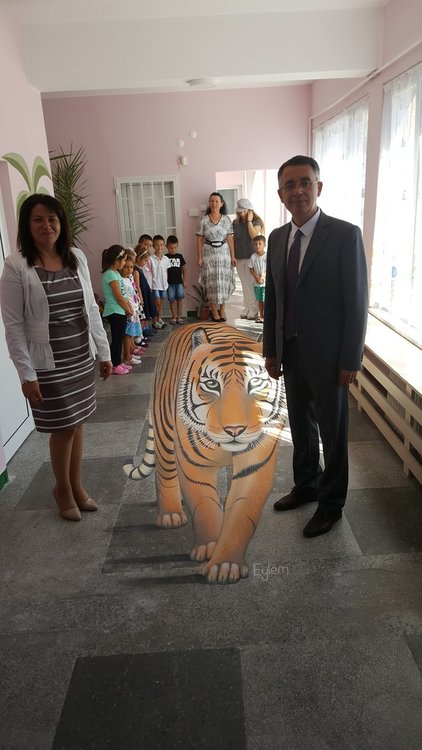 Община Кърджали зарадва малчугани от 2 детски градини с 3D рисунки