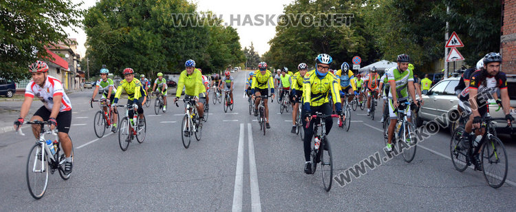 54 колоездачи в 209-километрова обиколка (обновена)