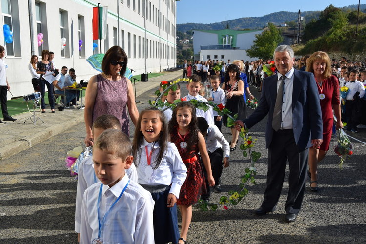 Откриха новата учебна година в СУ &bdquo;Васил Левски&ldquo; в Ардино