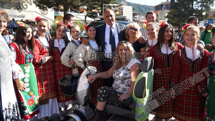 Премиерът Борисов в Девин: 11% е ръстът на доходите в страната, надявам се в Девин да надминат 30%, защото го заслужавате 