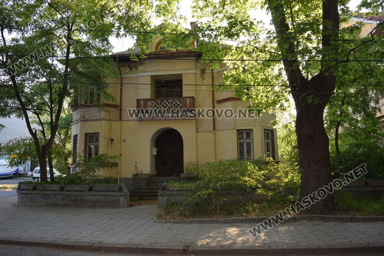 Кърджали унищожава архитектурното си наследство, пропуснахме да имаме улица на занаятите