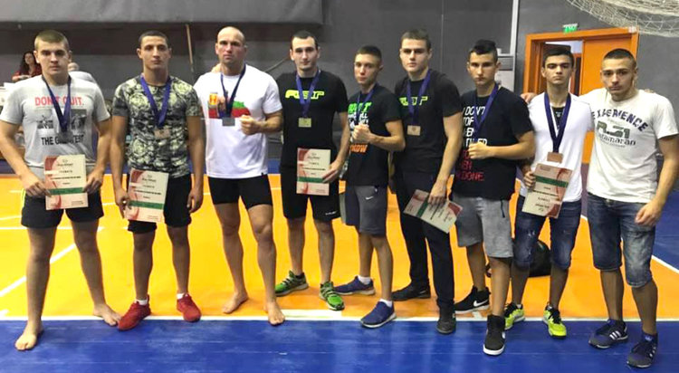 Хасковските ММА бойци обраха медалите от Републиканско първенство