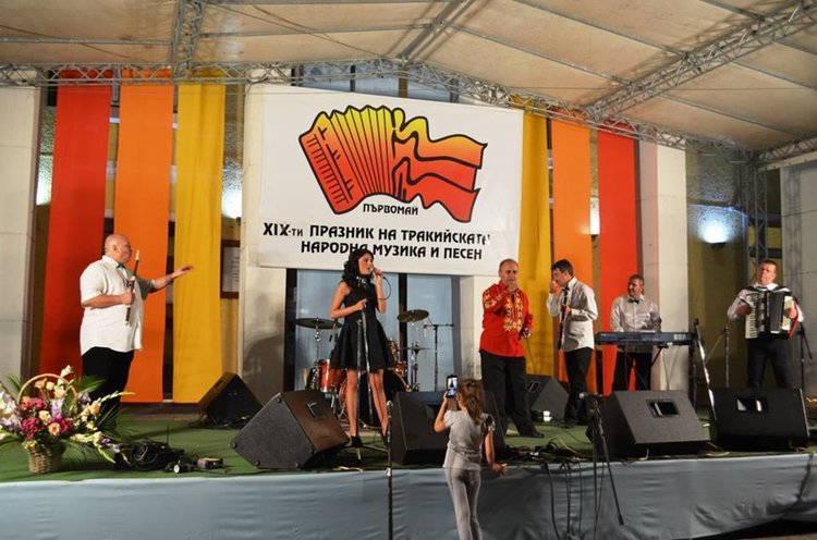 Празникът на Тракийската музика събра рекорден брой зрители