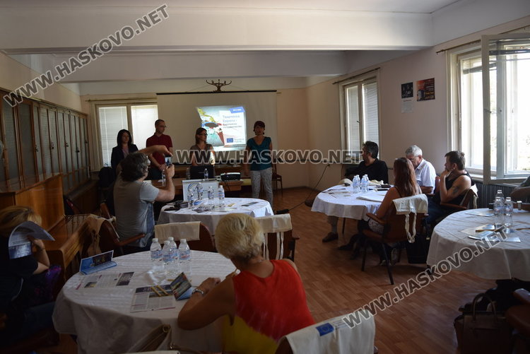 Десетки творци от Кърджали чакат финансиране, имат шанс с програма „Творческа Европа“