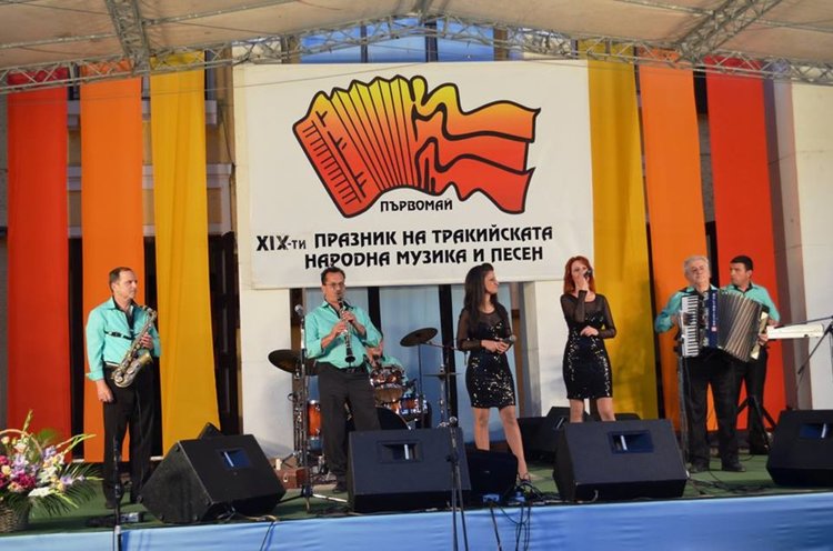Празникът на Тракийската музика събра рекорден брой зрители