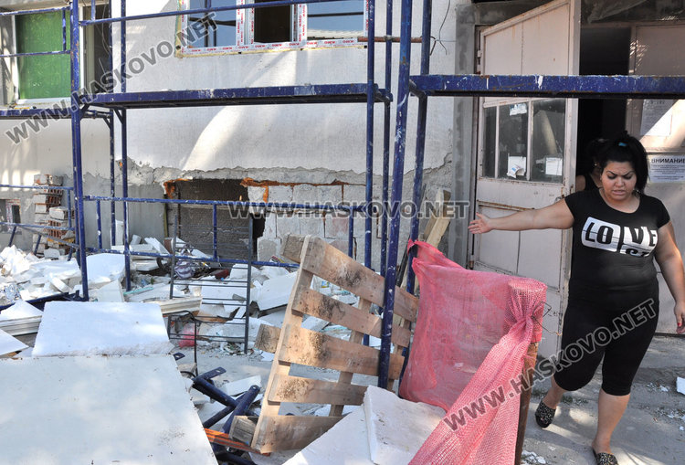 До 500 лева глоба за фирмата, санираща блока на „Червена стена“