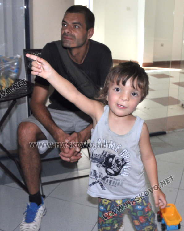 3-годишният Димо Танев. Снимката на детето се публикува със съгласието на родителите му