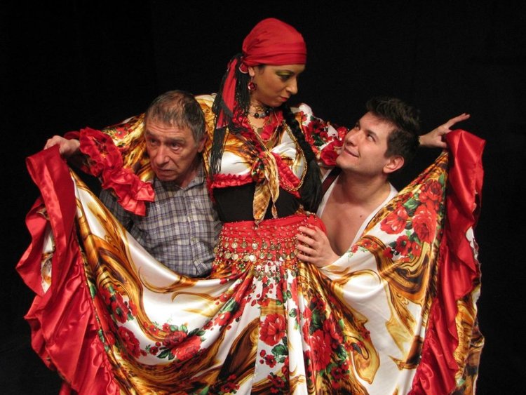 Награждаван спектакъл ще гостува на първомайска сцена