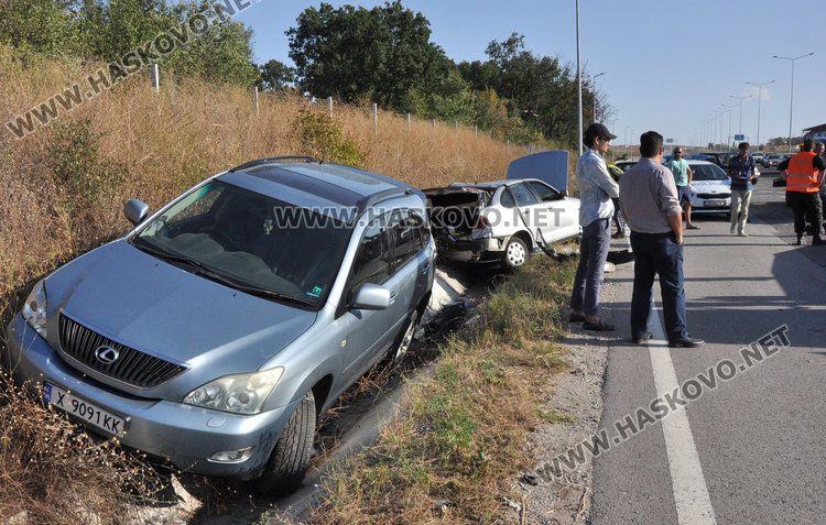 Автомеле с 6 коли на пътя за Димитровград