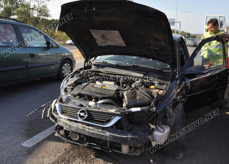 Автомеле с 6 коли на пътя за Димитровград