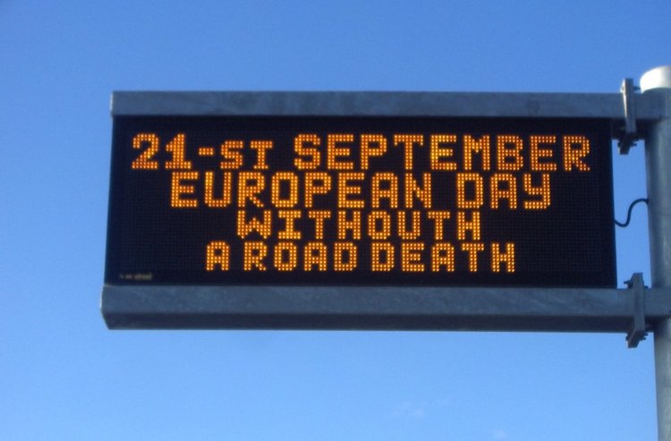 „Шофирай безопасно, бъди разумен!"