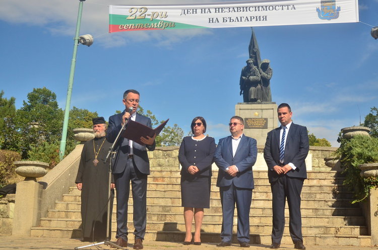 Хасан Азис: На тази дата отхвърляме последните остатъци от васалитет