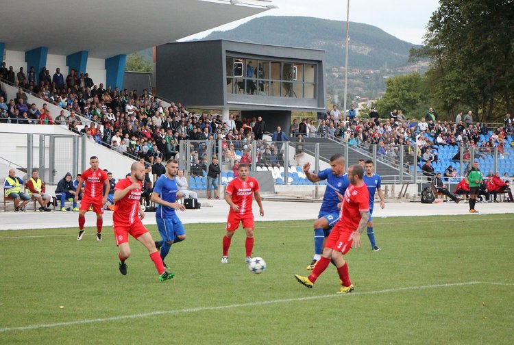 „Арда „наниза три във вратата на „Розова долина“