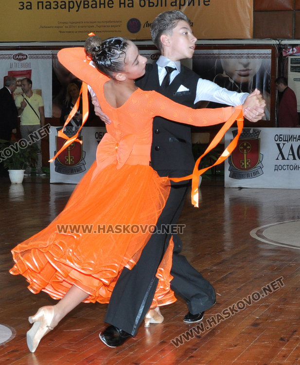 Изящество и феерия на „Гранд купа Хасково 2017“ в зала „Дружба“