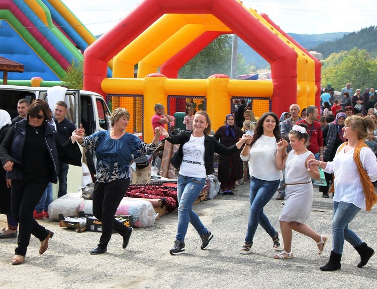 Карадайъ поздрави съборът в Жълтуша