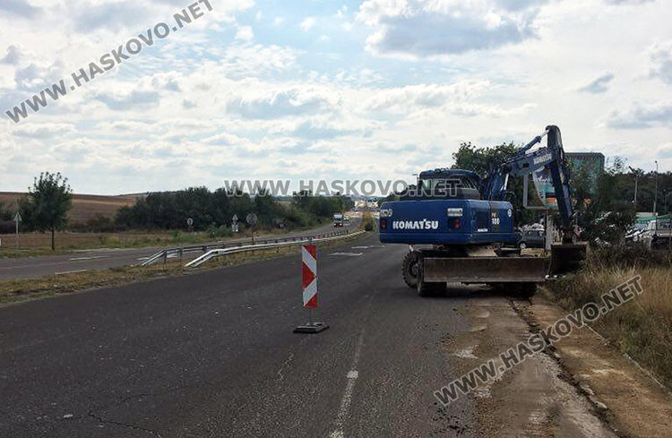 До средата на декември пътят за Димитровград двупосочен заради ремонт