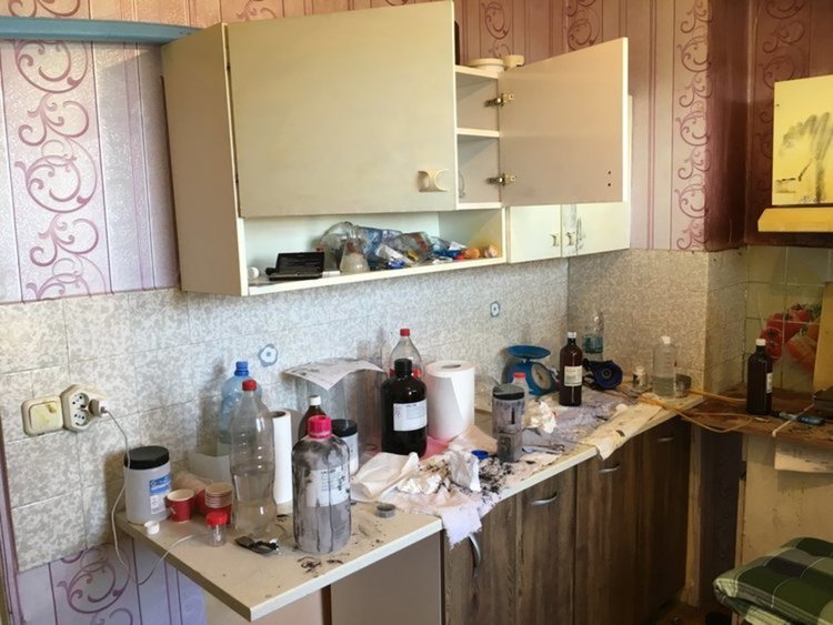 Руснакът с нарколабораторията освободен под домашен арест