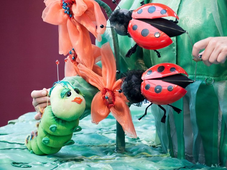 „Дани и Деси“ с награда от Китай, от днес с безплатни представления по селата