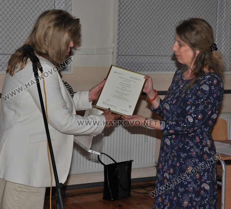 43 гимназисти със сертификати от Кеймбридж