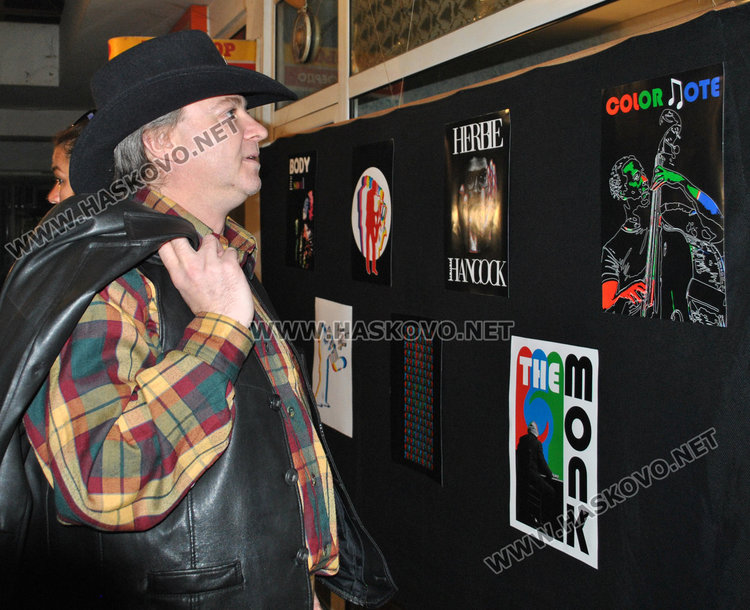 Унгарският президент удостои Митко Русев с бронзов кръст за заслуги в културата