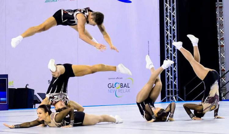 Баротев и националите с редица успехи в Европейското по спортна аеробика