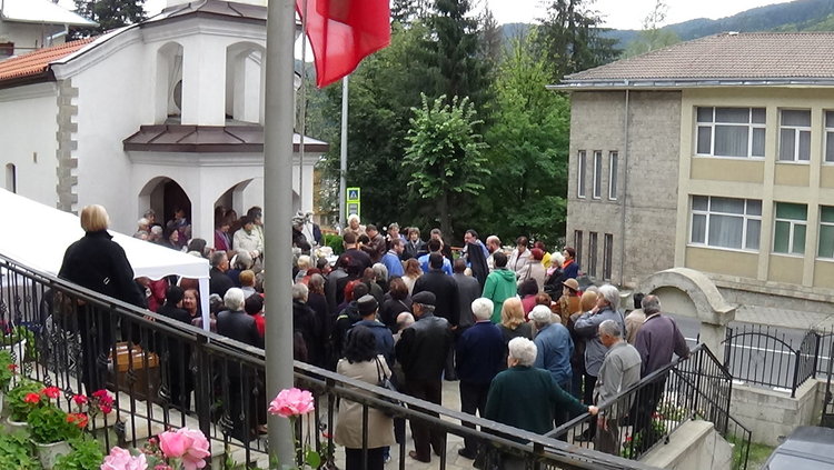 Параклисът "Покров на Пресвета Богородица" кани смолянчани на храмов празник на 1 октомври