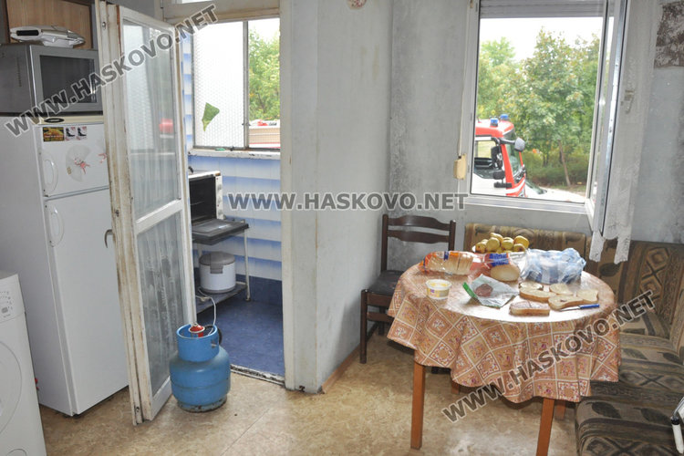 Загоряла фурна вдигна пожарната на крак