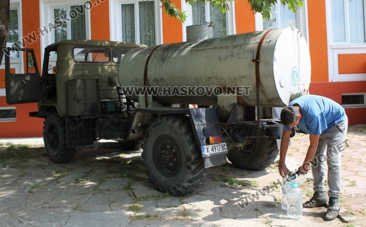 Засякоха уран над нормата в питейната вода на село Светлина