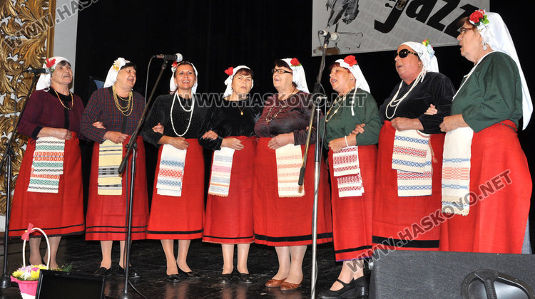 Пъстър концерт в Хасково за Международния ден на възрастните