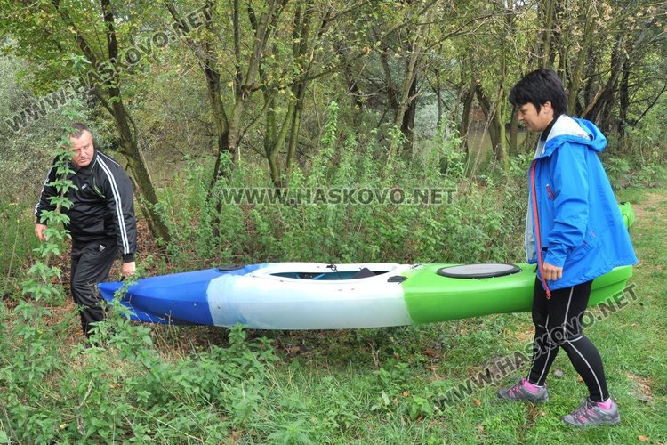 Съветник от Димитровград сред смелчаците, спуснали се с лодка по река Марица