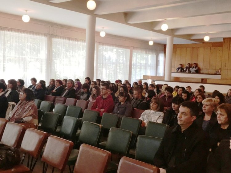 Откриха новата учебна година във Филиала на Пловдивския университет за 417 студенти и преподаватели